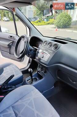 Грузовой фургон Ford Transit Connect 2011 в 