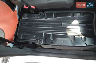 Вантажний фургон Ford Transit Connect 2015 в 