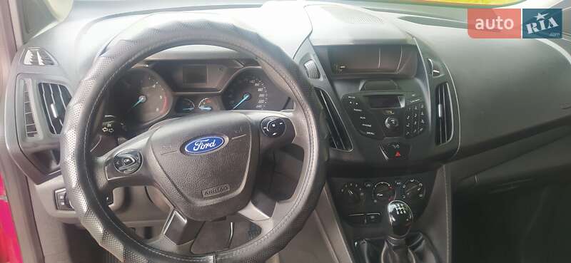 Минивэн Ford Transit Connect 2015 в Городке