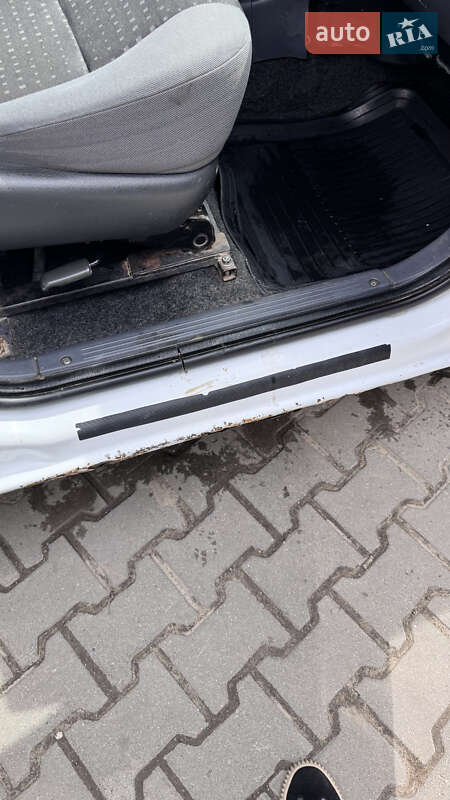 Мінівен Ford Transit Connect 2009 в Чернівцях фото 20 Мінівен Ford Transit Connect 2009 в Чернівцях