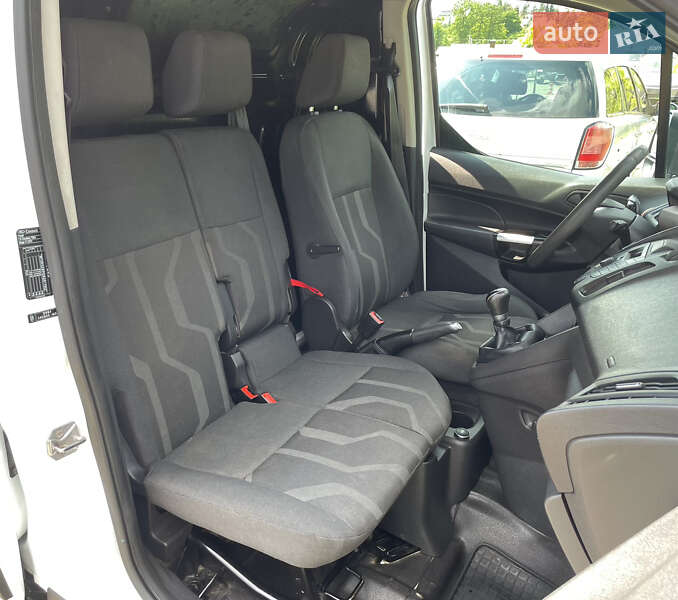 Вантажний фургон Ford Transit Connect 2016 в Львові фото 25 Вантажний фургон Ford Transit Connect 2016 в Львові