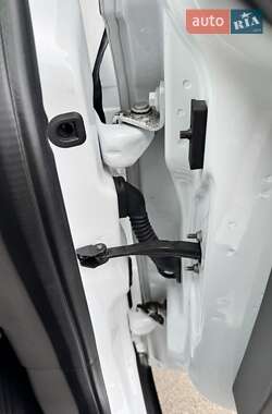 Вантажний фургон Ford Transit Connect 2020 в 