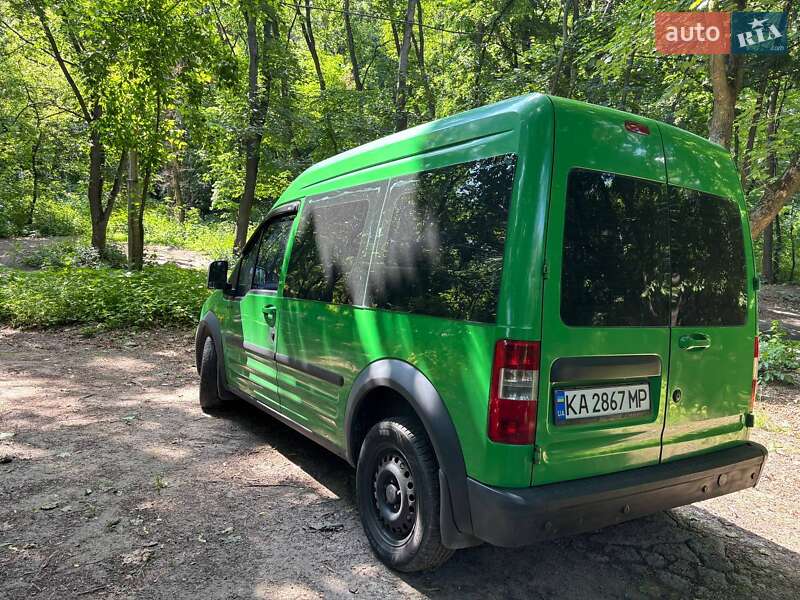 Мінівен Ford Transit Connect 2004 в Києві