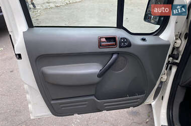 Мінівен Ford Transit Connect 2006 в 