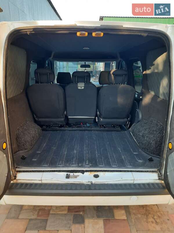Минивэн Ford Transit Connect 2010 в Сарнах