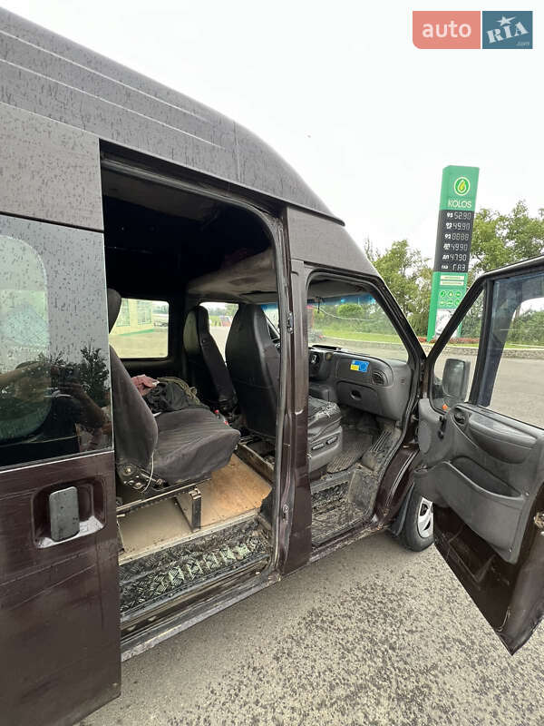 Мінівен Ford Transit Connect 2002 в Могилів-Подільському