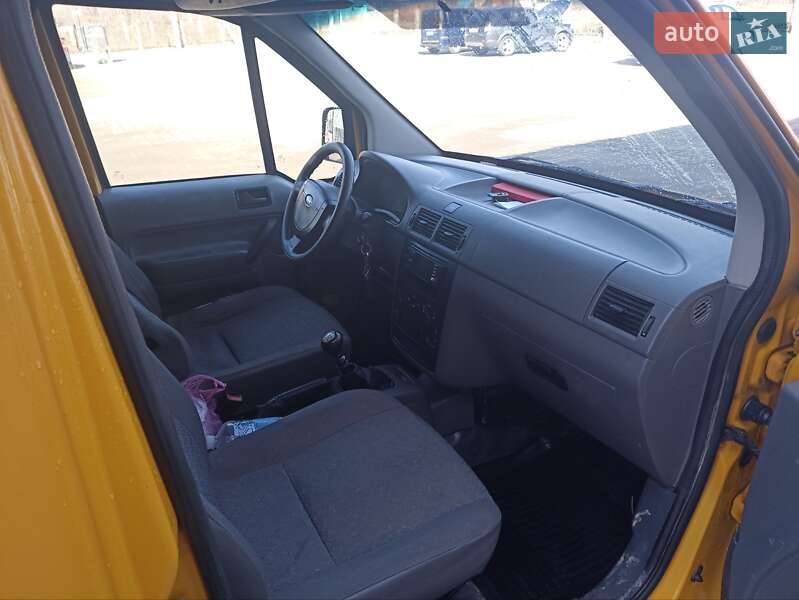 Вантажний фургон Ford Transit Connect 2004 в Сторожинці фото 12 Вантажний фургон Ford Transit Connect 2004 в Сторожинці