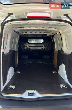 Грузовой фургон Ford Transit Connect 2015 в 