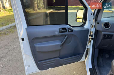 Грузовой фургон Ford Transit Connect 2009 в 