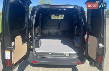 Грузовой фургон Ford Transit Connect 2022 в 