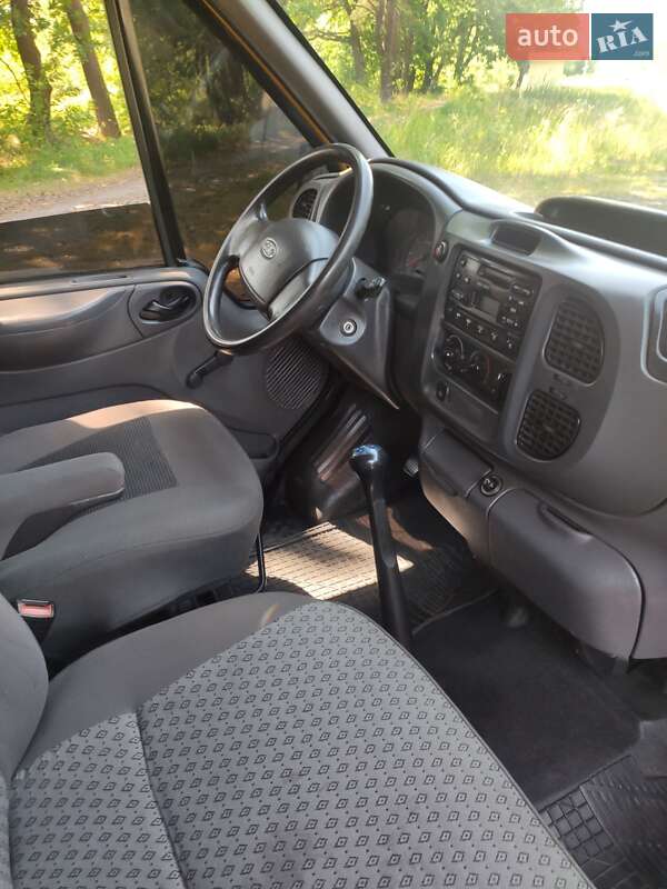 Мінівен Ford Transit Connect 2006 в Житомирі