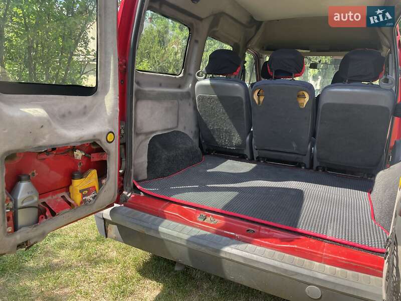 Мінівен Ford Transit Connect 2004 в Києві