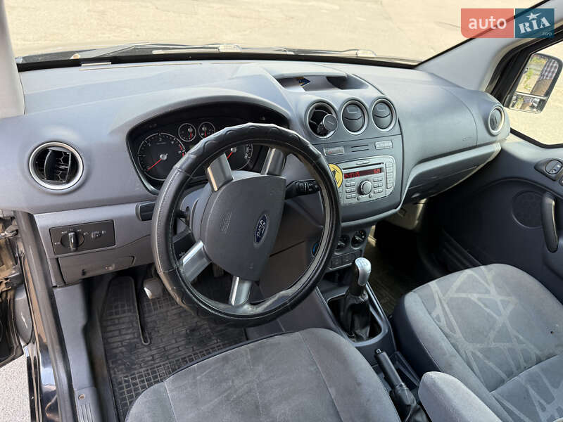 Грузовой фургон Ford Transit Connect 2011 в Киеве фото 13 Грузовой фургон Ford Transit Connect 2011 в Киеве