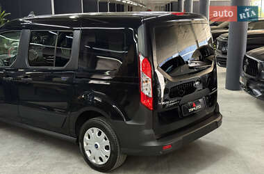 Минивэн Ford Transit Connect 2021 в 