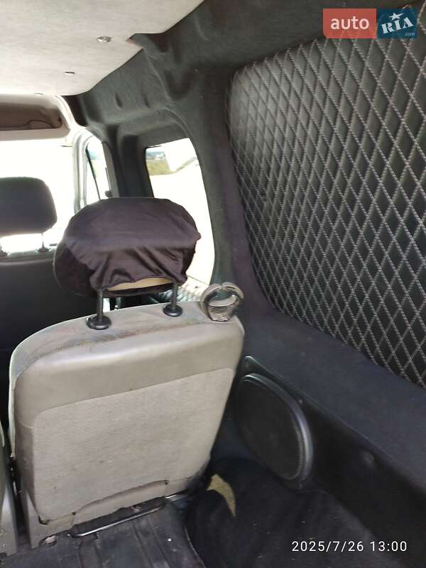 Минивэн Ford Transit Connect 2006 в Ичне