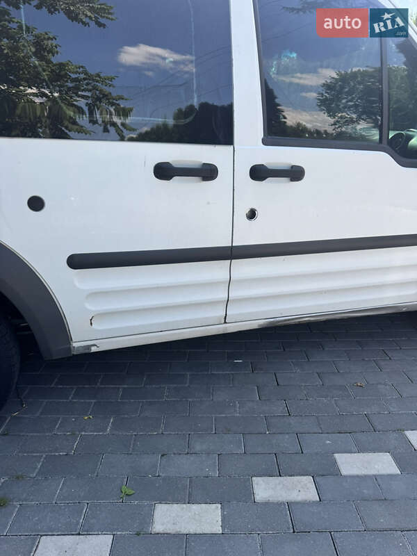 Грузовой фургон Ford Transit Connect 2010 в Шепетовке