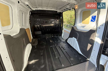 Вантажний фургон Ford Transit Connect 2018 в 