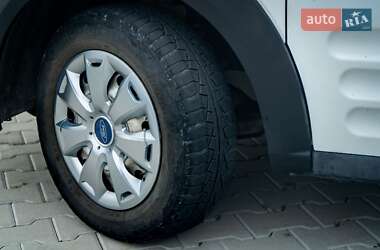 Грузовой фургон Ford Transit Connect 2011 в 