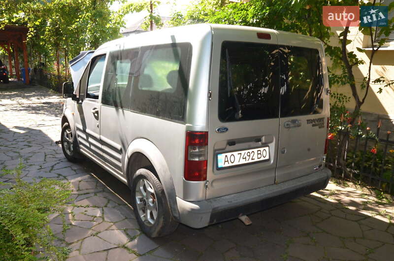 Ford Transit Connect 2005