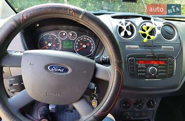 Мінівен Ford Transit Connect 2010 в 