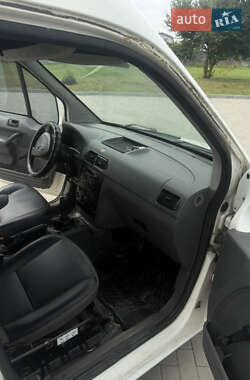 Грузовой фургон Ford Transit Connect 2005 в 