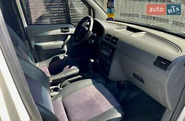 Мінівен Ford Transit Connect 2004 в 