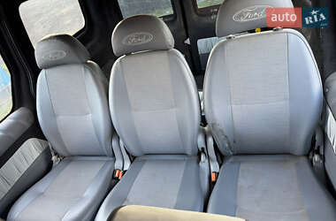 Мінівен Ford Transit Connect 2010 в 