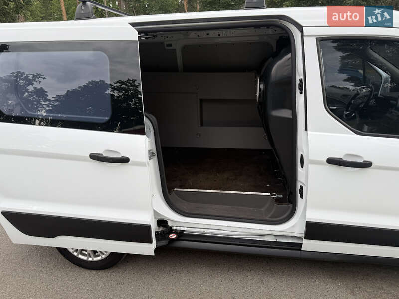 Грузовой фургон Ford Transit Connect 2019 в Буче