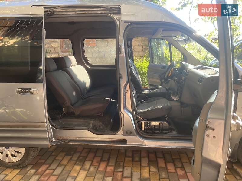 Мінівен Ford Transit Connect 2002 в Виноградові