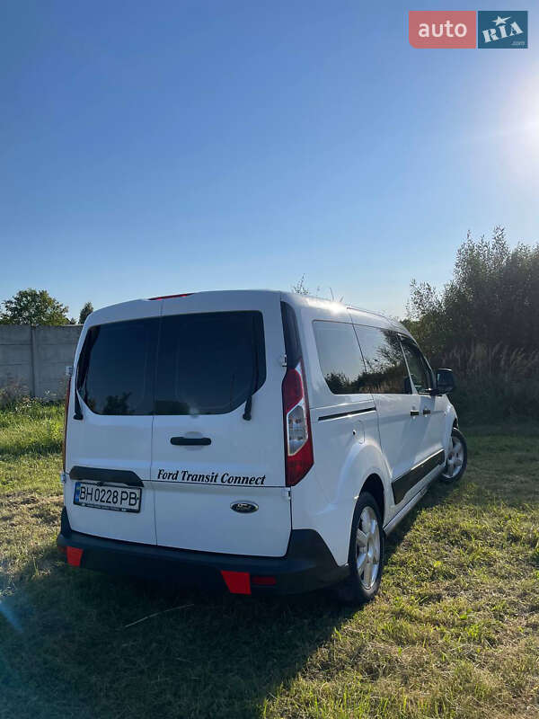 Вантажний фургон Ford Transit Connect 2015 в Костопілі