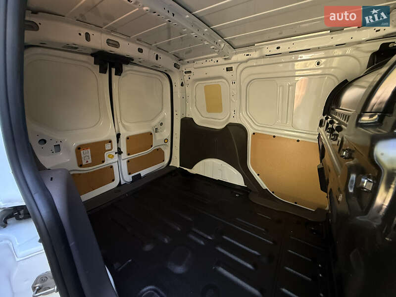 Грузовой фургон Ford Transit Connect 2018 в Черкассах
