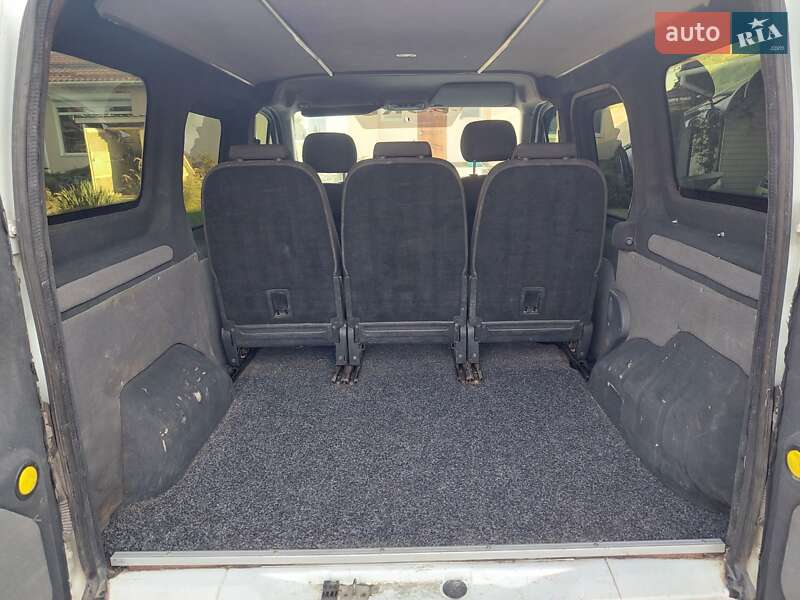 Мінівен Ford Transit Connect 2010 в Запоріжжі