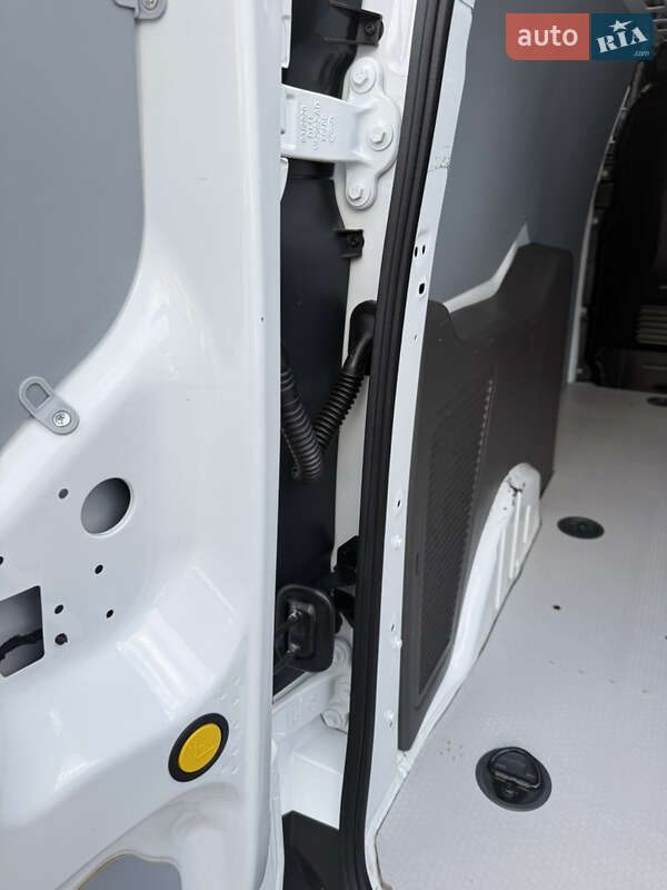 Вантажний фургон Ford Transit Connect 2021 в Луцьку