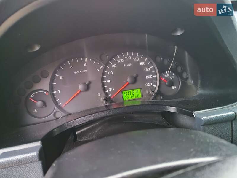 Мінівен Ford Transit Connect 2007 в Чернівцях