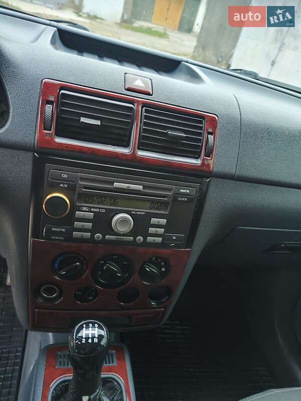 Мінівен Ford Transit Connect 2007 в Чернівцях