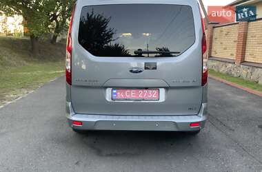Минивэн Ford Transit Connect 2023 в 