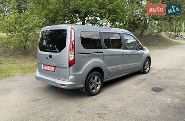 Минивэн Ford Transit Connect 2023 в 