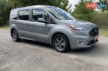 Минивэн Ford Transit Connect 2023 в 