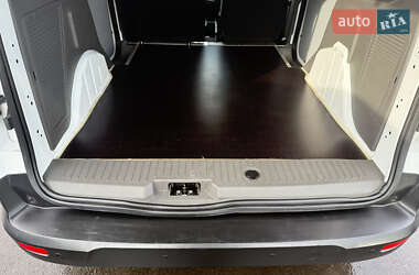 Грузовой фургон Ford Transit Connect 2020 в 