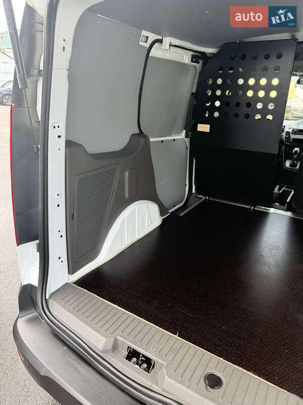 Грузовой фургон Ford Transit Connect 2020 в Луцке