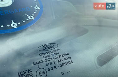 Грузовой фургон Ford Transit Connect 2020 в 