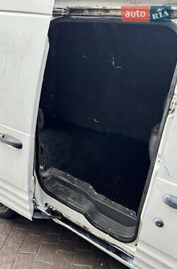 Вантажопасажирський фургон Ford Transit Connect 2003 в 