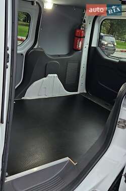 Вантажний фургон Ford Transit Connect 2020 в 