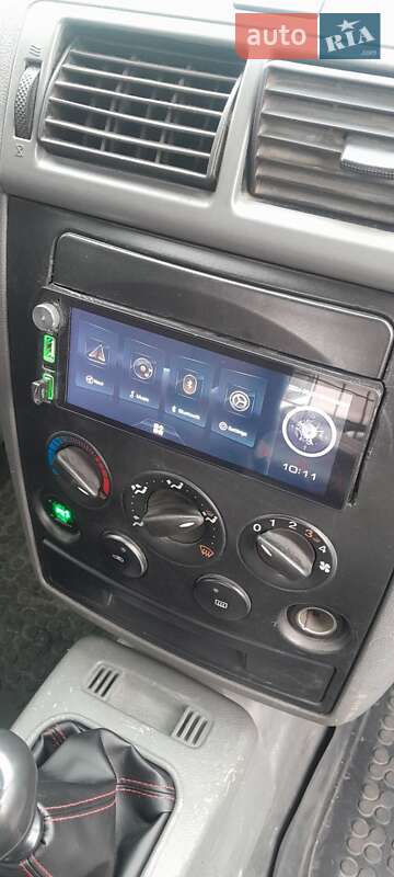 Грузовой фургон Ford Transit Connect 2003 в Сарнах фото 9 Грузовой фургон Ford Transit Connect 2003 в Сарнах