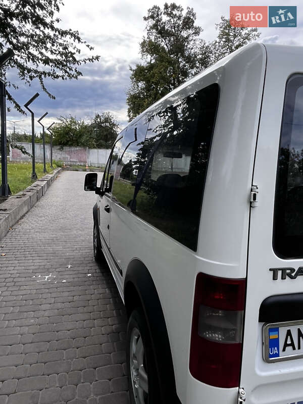 Мінівен Ford Transit Connect 2003 в Коростені