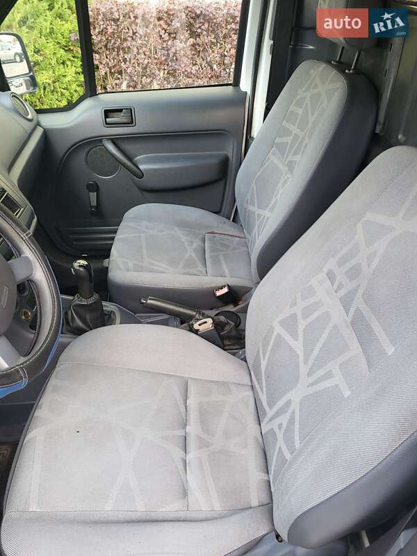Грузовой фургон Ford Transit Connect 2011 в Софиевской Борщаговке