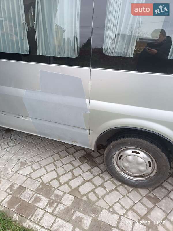 Мінівен Ford Transit Connect 2004 в Рівному