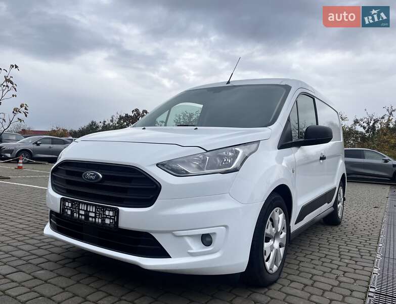 Грузовой фургон Ford Transit Connect 2019 в Львове
