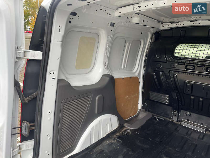 Грузовой фургон Ford Transit Connect 2019 в Львове
