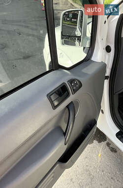 Мінівен Ford Transit Connect 2006 в  фото 14 Мінівен Ford Transit Connect 2006 в
